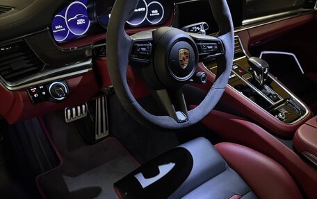 Porsche Panamera II рестайлинг, 2021 год, 18 000 000 рублей, 13 фотография