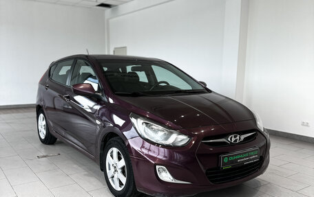 Hyundai Solaris II рестайлинг, 2011 год, 624 000 рублей, 3 фотография