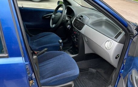 Fiat Punto III Punto Evo рестайлинг, 2000 год, 205 000 рублей, 8 фотография