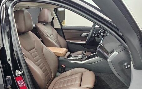 BMW 3 серия, 2022 год, 2 347 000 рублей, 15 фотография