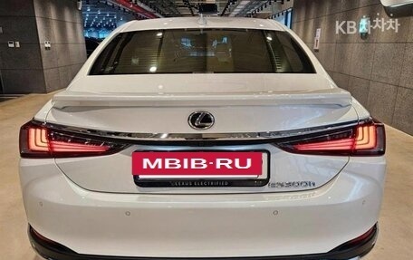 Lexus ES VII, 2022 год, 3 835 000 рублей, 4 фотография