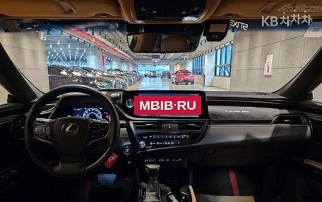 Lexus ES VII, 2022 год, 3 835 000 рублей, 5 фотография