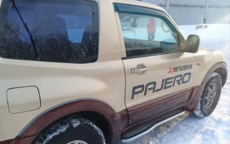 Mitsubishi Pajero III рестайлинг, 2002 год, 1 300 000 рублей, 3 фотография