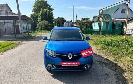 Renault Logan II, 2014 год, 735 000 рублей, 2 фотография