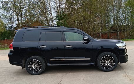 Toyota Land Cruiser 200, 2016 год, 6 150 000 рублей, 4 фотография
