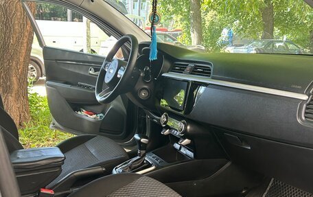 KIA Rio IV, 2019 год, 1 200 000 рублей, 3 фотография