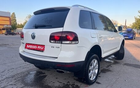 Volkswagen Touareg III, 2009 год, 1 290 000 рублей, 8 фотография