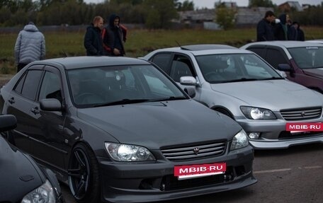 Toyota Altezza, 2003 год, 730 000 рублей, 6 фотография