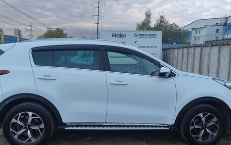 KIA Sportage IV рестайлинг, 2020 год, 2 450 000 рублей, 3 фотография