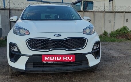 KIA Sportage IV рестайлинг, 2020 год, 2 450 000 рублей, 2 фотография