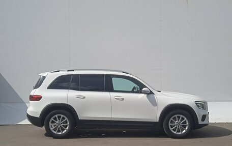 Mercedes-Benz GLB, 2020 год, 2 990 000 рублей, 5 фотография