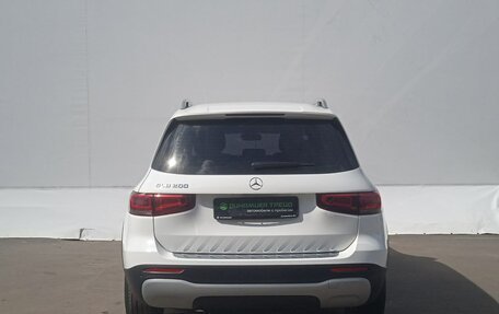 Mercedes-Benz GLB, 2020 год, 2 990 000 рублей, 7 фотография