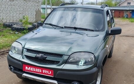 Chevrolet Niva I рестайлинг, 2012 год, 485 000 рублей, 2 фотография
