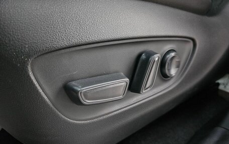 Toyota RAV4, 2025 год, 4 495 000 рублей, 12 фотография