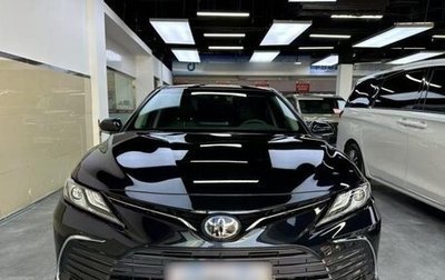 Toyota Camry, 2021 год, 2 300 000 рублей, 1 фотография