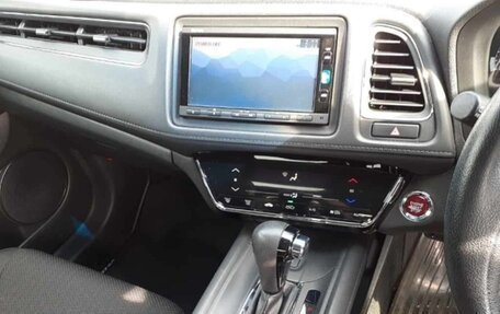 Honda Vezel, 2016 год, 1 550 000 рублей, 5 фотография