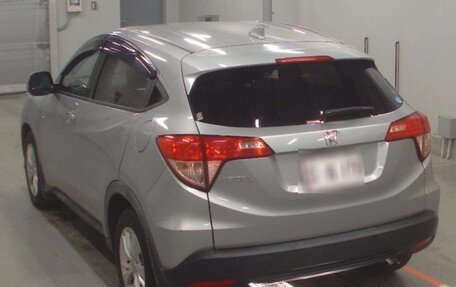 Honda Vezel, 2016 год, 1 550 000 рублей, 3 фотография