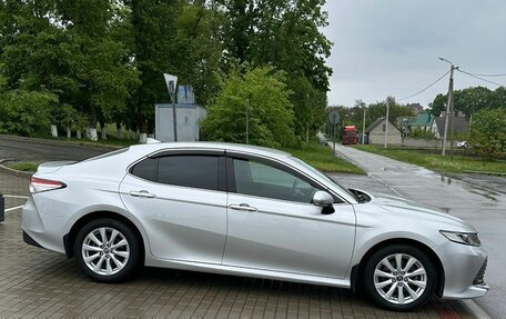 Toyota Camry, 2019 год, 2 640 000 рублей, 7 фотография