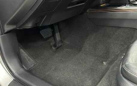 Toyota Camry, 2019 год, 2 640 000 рублей, 14 фотография