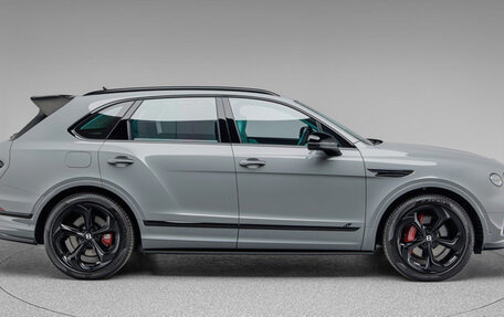 Bentley Bentayga I, 2025 год, 37 500 000 рублей, 3 фотография