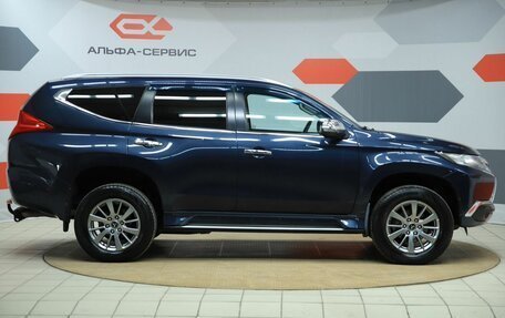 Mitsubishi Pajero Sport III рестайлинг, 2019 год, 2 790 000 рублей, 4 фотография