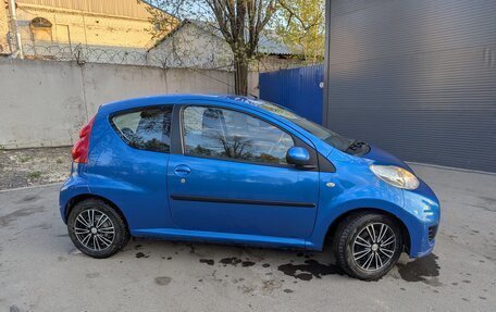 Peugeot 107 I рестайлинг, 2010 год, 420 000 рублей, 6 фотография