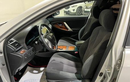 Toyota Camry, 2009 год, 1 200 000 рублей, 9 фотография