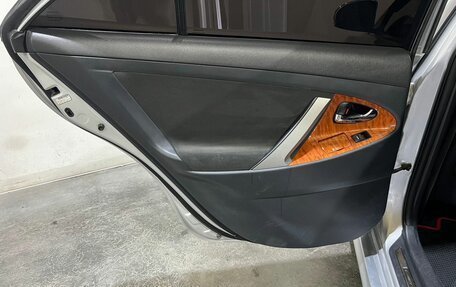 Toyota Camry, 2009 год, 1 200 000 рублей, 32 фотография