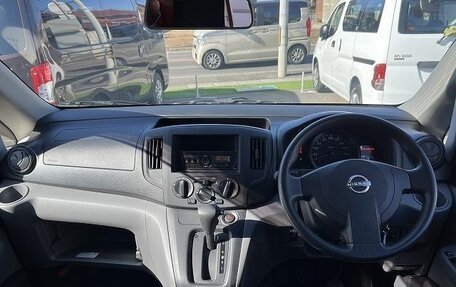 Nissan NV200, 2021 год, 1 915 000 рублей, 9 фотография