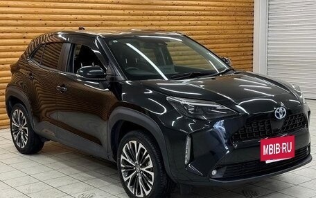 Toyota Yaris Cross, 2021 год, 1 710 000 рублей, 3 фотография