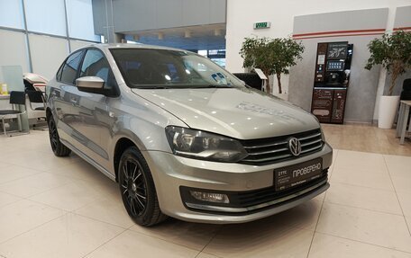 Volkswagen Polo VI (EU Market), 2017 год, 803 000 рублей, 3 фотография