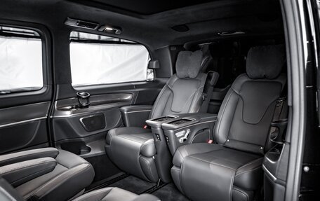Mercedes-Benz V-Класс, 2023 год, 15 500 000 рублей, 12 фотография