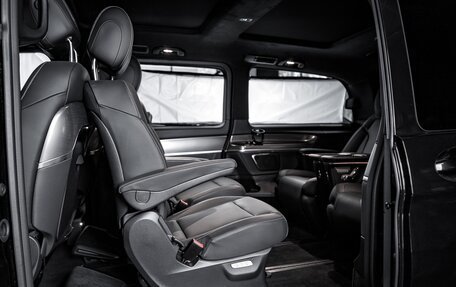 Mercedes-Benz V-Класс, 2023 год, 15 500 000 рублей, 17 фотография