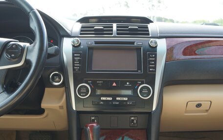Toyota Camry, 2013 год, 1 570 000 рублей, 12 фотография