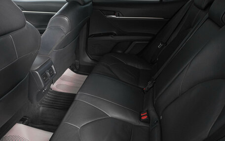 Toyota Camry, 2018 год, 2 599 000 рублей, 8 фотография