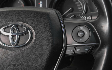 Toyota Camry, 2018 год, 2 599 000 рублей, 16 фотография