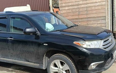Toyota Highlander III, 2011 год, 1 500 000 рублей, 4 фотография
