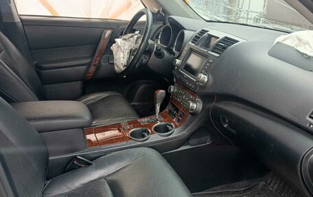 Toyota Highlander III, 2011 год, 1 500 000 рублей, 9 фотография