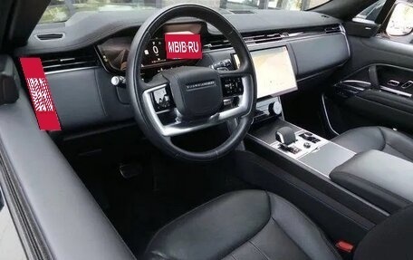 Land Rover Range Rover IV рестайлинг, 2022 год, 12 300 000 рублей, 5 фотография