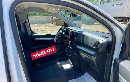 Peugeot Traveller I, 2021 год, 3 500 000 рублей, 11 фотография