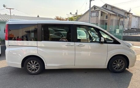 Honda Stepwgn IV, 2015 год, 1 187 000 рублей, 8 фотография