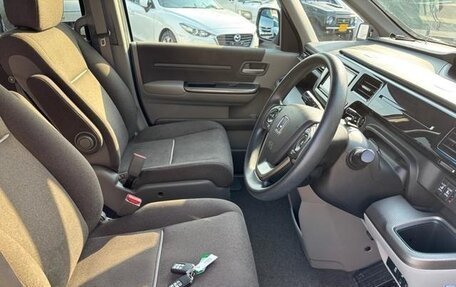 Honda Stepwgn IV, 2015 год, 1 187 000 рублей, 10 фотография