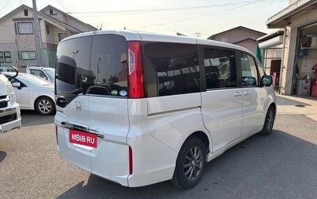 Honda Stepwgn IV, 2015 год, 1 187 000 рублей, 6 фотография