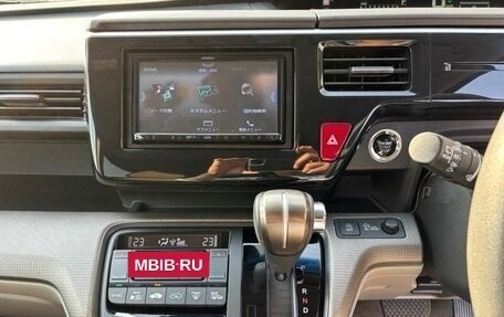 Honda Stepwgn IV, 2015 год, 1 187 000 рублей, 17 фотография