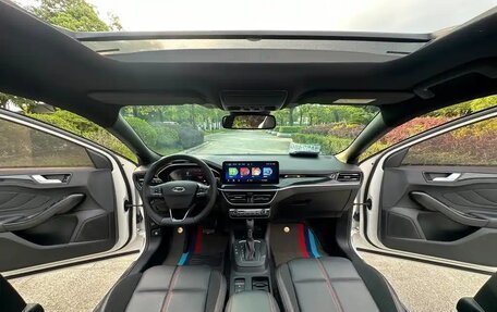 Ford Focus IV, 2022 год, 1 300 000 рублей, 7 фотография