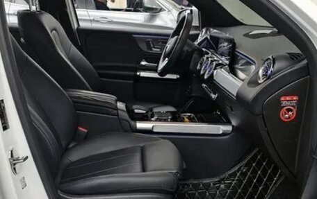 Mercedes-Benz GLB, 2021 год, 2 309 000 рублей, 9 фотография