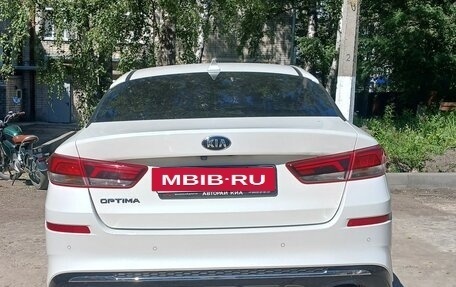 KIA Optima IV, 2019 год, 2 250 000 рублей, 2 фотография