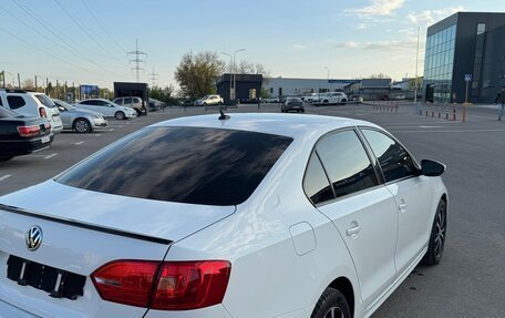 Volkswagen Jetta VI, 2014 год, 1 350 000 рублей, 7 фотография