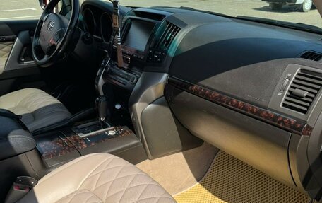 Toyota Land Cruiser 200, 2008 год, 2 200 000 рублей, 13 фотография