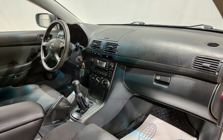 Toyota Avensis III рестайлинг, 2007 год, 890 000 рублей, 14 фотография